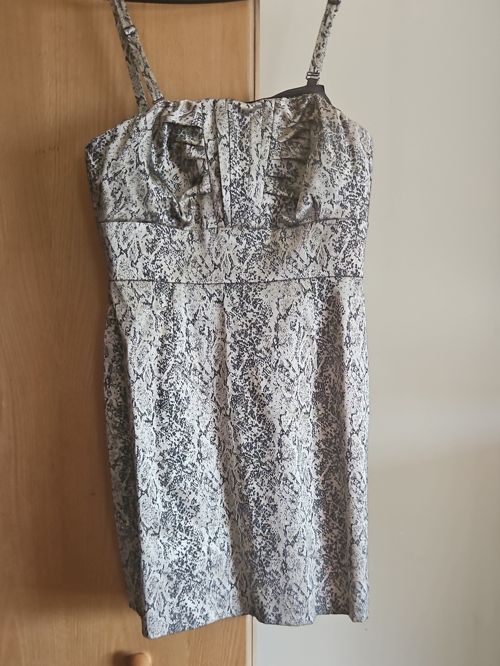 Antonio Melani Animal Snake Print Sleeveless Cocktail Dress Beige Brown Size 4